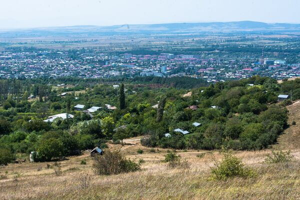 Деревня Прис в Южной Осетии, восточнее Цхинвала